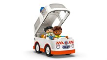 Ambulans och förare